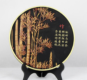 【傳統(tǒng)與藝術(shù)的碰撞】金色墨韻 梅蘭竹菊主題圓雕炭藝套裝--送禮有道，見證恩愛深深與新生活的起點(diǎn)